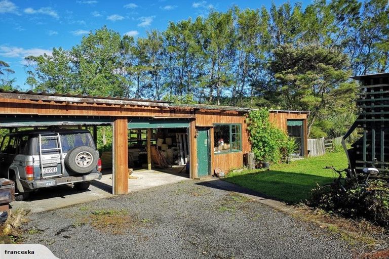 Photo of property in 391 Kaipara Coast Highway, Helensville, Kaukapakapa, 0871
