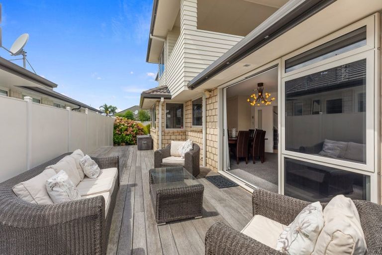 Photo of property in 49 Oceania Sands Way, Papamoa Beach, Papamoa, 3118