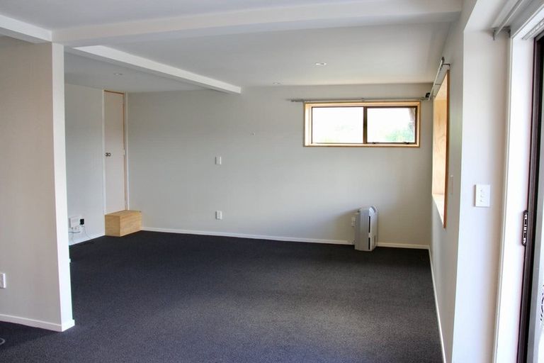 Photo of property in 18 James Cook Drive, Welcome Bay, Tauranga, 3112