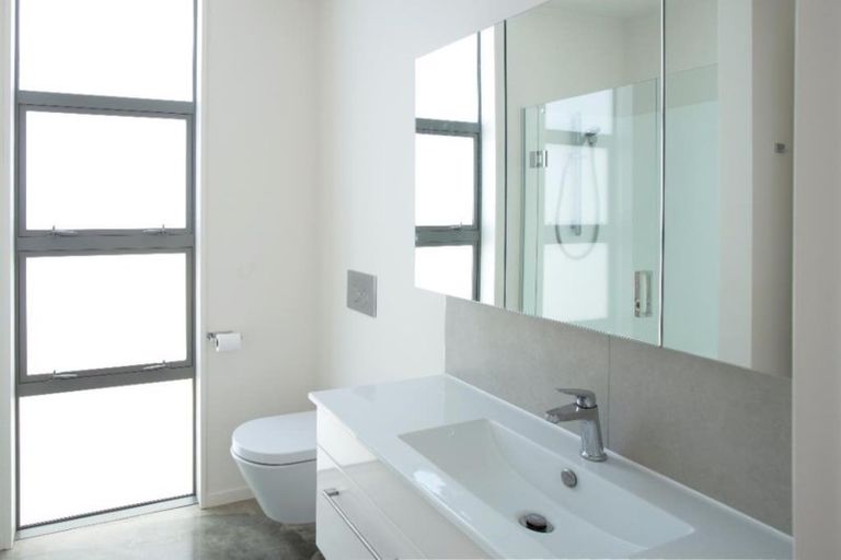 Photo of property in 74 Maxwells Road, Otumoetai, Tauranga, 3110