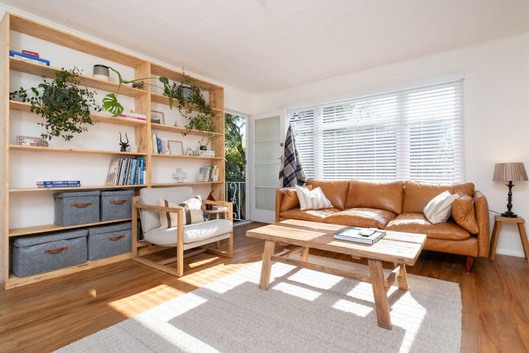 Photo of property in 4b Guthrie Road, Havelock North, 4130