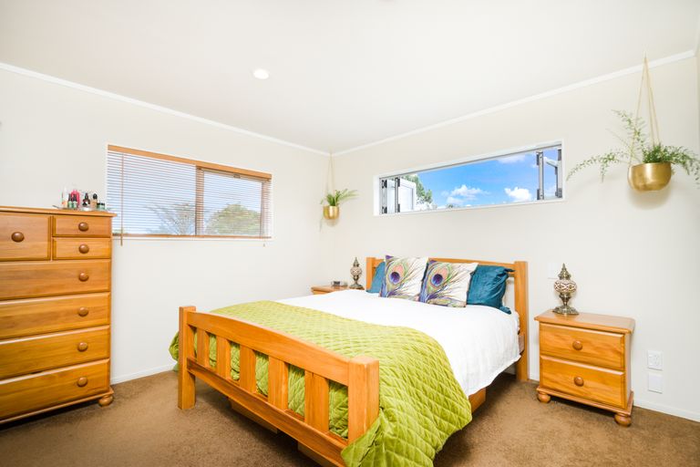 Photo of property in 43 Mcentee Road, Waitakere, Auckland, 0816