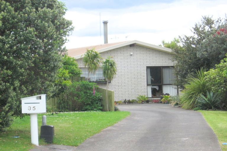 Photo of property in 35 Levley Lane, Katikati, 3129