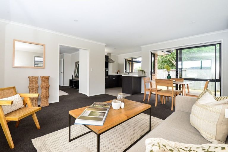 Photo of property in 18 Oolong Court, Huntington, Hamilton, 3210