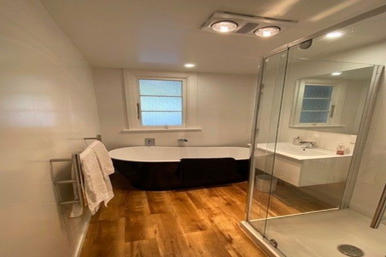 Photo of property in 210 Stone Street, Wanaka, 9305