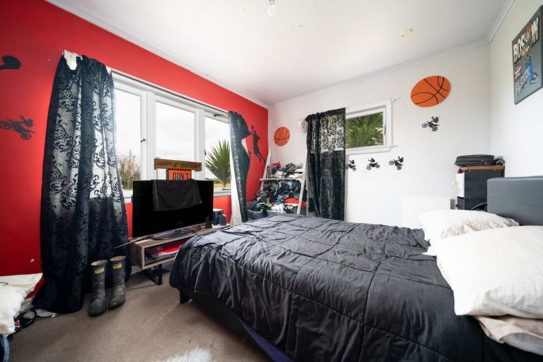 Photo of property in 1 Miro Street, Kerepehi, Paeroa, 3671