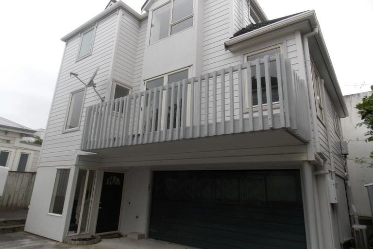 Photo of property in 16c Moturoa Street, Pipitea, Wellington, 6011