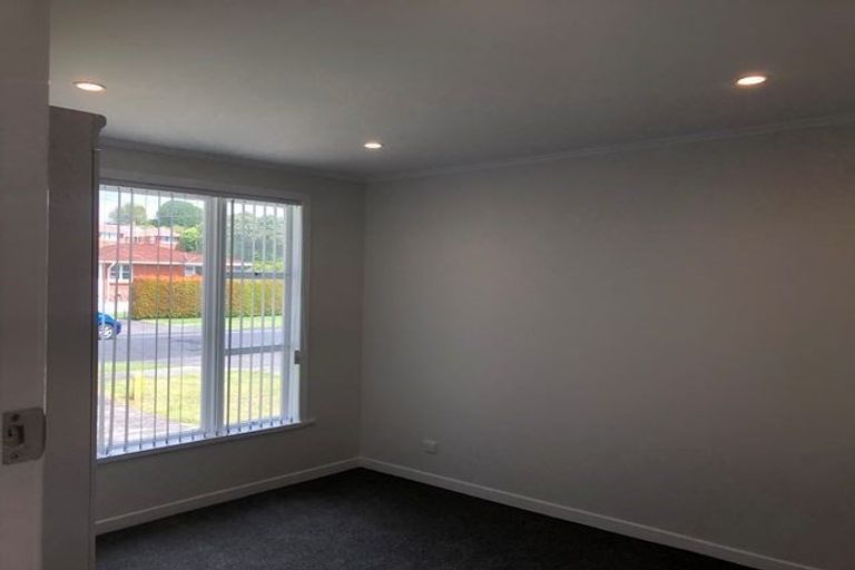 Photo of property in 33 Alma Road, Milford, Auckland, 0620