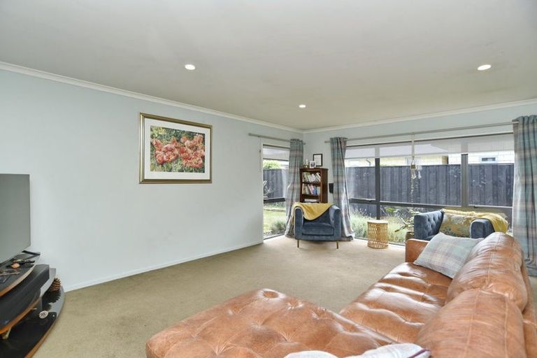 Photo of property in 6 Hampstead Close, Rangiora, 7400