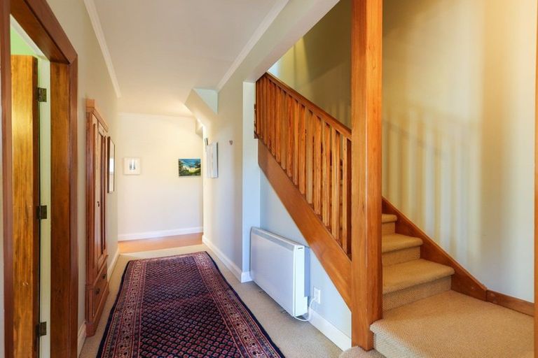 Photo of property in 39 Shelbourne Street, Nelson, 7010