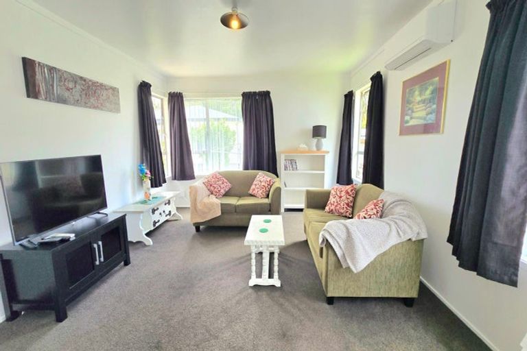 Photo of property in 9 Ainslie Road, Paeroa, 3600