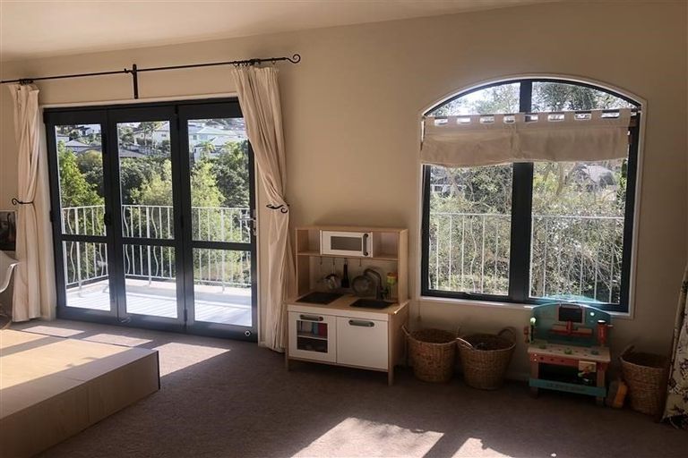 Photo of property in 45 Langana Avenue, Browns Bay, Auckland, 0630