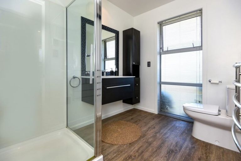 Photo of property in 10 Landsborough Drive, Darfield, 7571