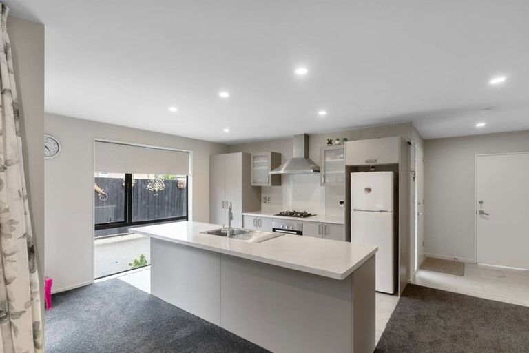 Photo of property in 168b Palmers Road, New Brighton, Christchurch, 8083