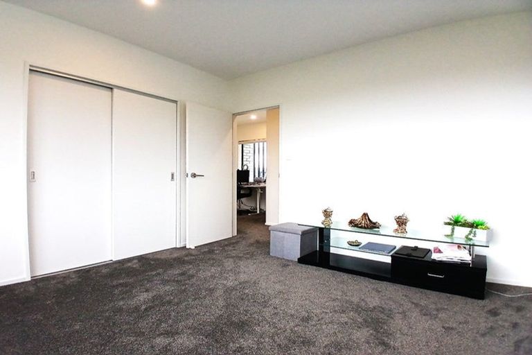 Photo of property in 50 Cloonlyon Drive, Flat Bush, Auckland, 2019