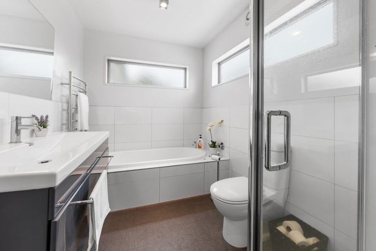 Photo of property in 5 Armour Place, Halswell, Christchurch, 8025