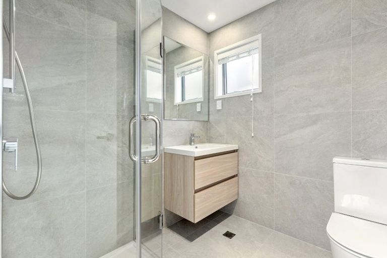 Photo of property in 4/5 King Street, Papakura, 2110