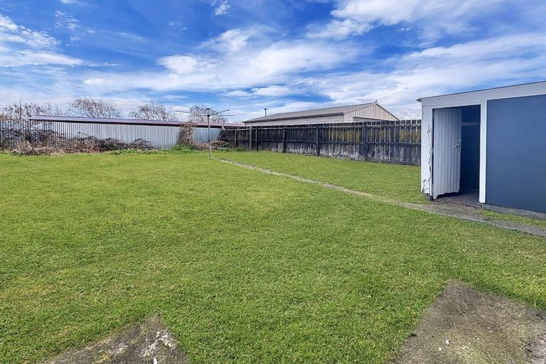 Photo of property in 16 Forth Street, Levin, 5510