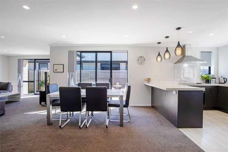 Photo of property in 106 Haymakers Crescent, Rolleston, 7614