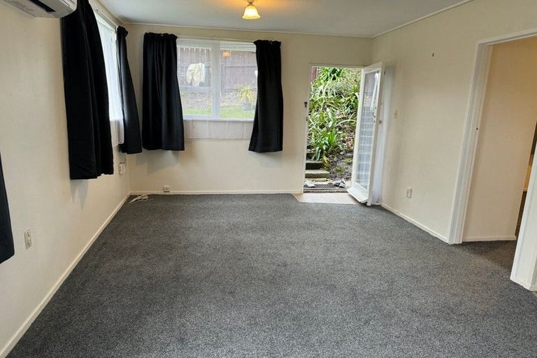 Photo of property in 11a Captain Scott Road, Glen Eden, Auckland, 0602