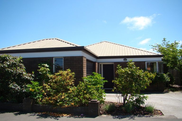 Photo of property in 23 Suva Street, Upper Riccarton, Christchurch, 8041