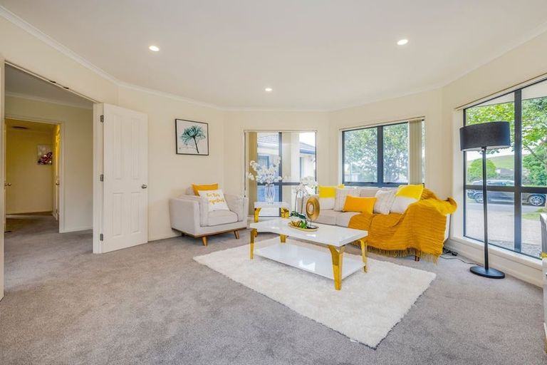 Photo of property in 1 Kellaway Drive, East Tamaki, Auckland, 2013