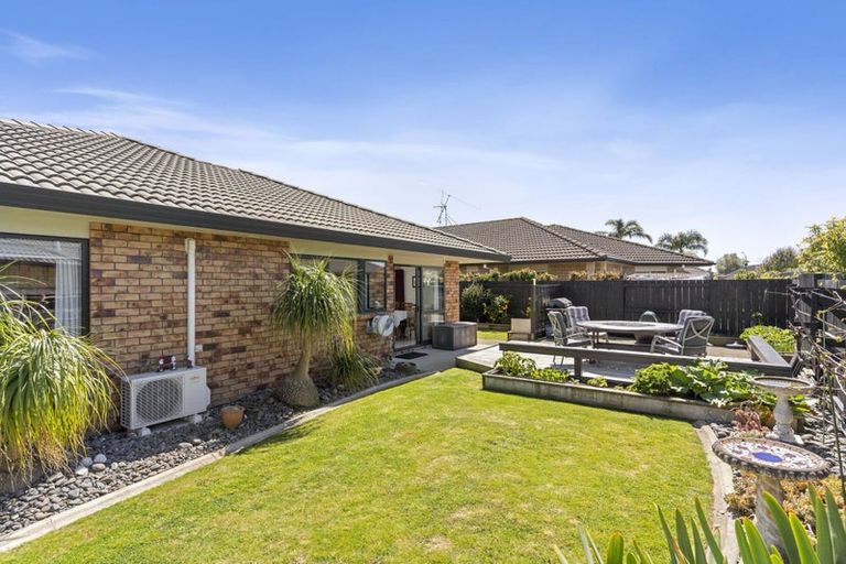 Photo of property in 15 Nicole Place, Papamoa Beach, Papamoa, 3118