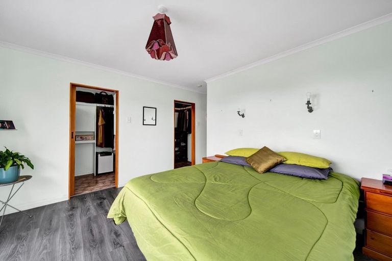 Photo of property in 339a Devon Street West, New Plymouth, 4310