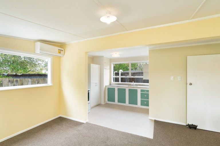 Photo of property in 3 Anga Street, Tangimoana, 4822