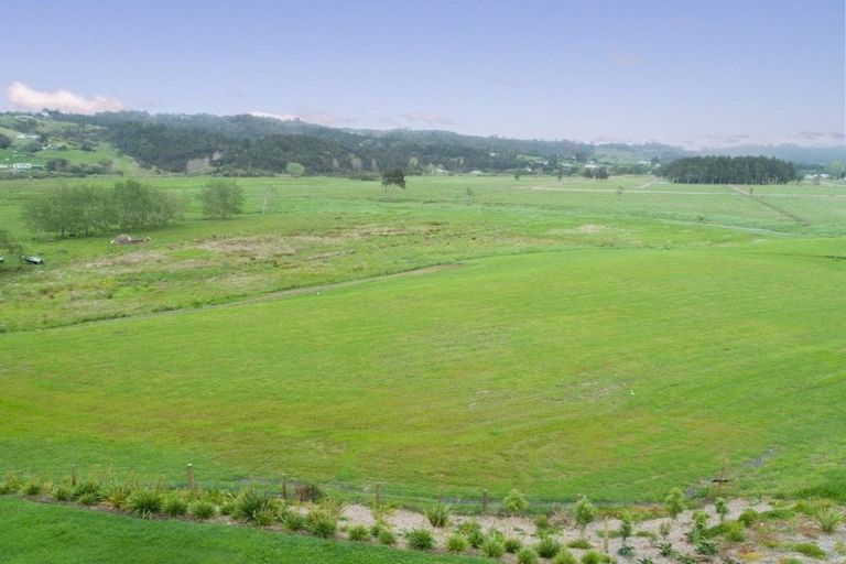 Photo of property in 45 Awatiro Drive, Kaukapakapa, 0871