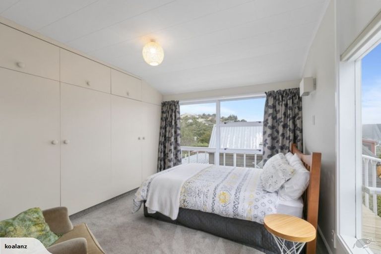 Photo of property in 46 Harbour View Road, Harbour View, Lower Hutt, 5010