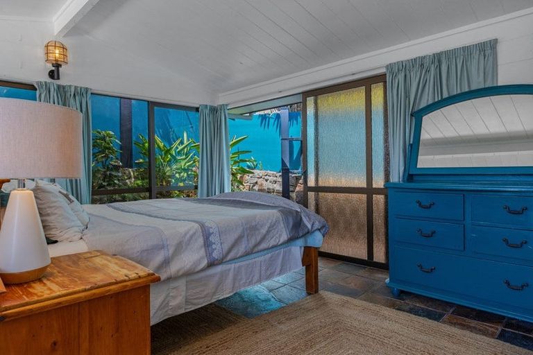 Photo of property in 46 Stratford Drive, Cable Bay, 0420