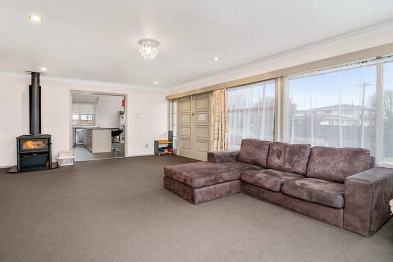Photo of property in 16 Wingrove Road, Owhata, Rotorua, 3010