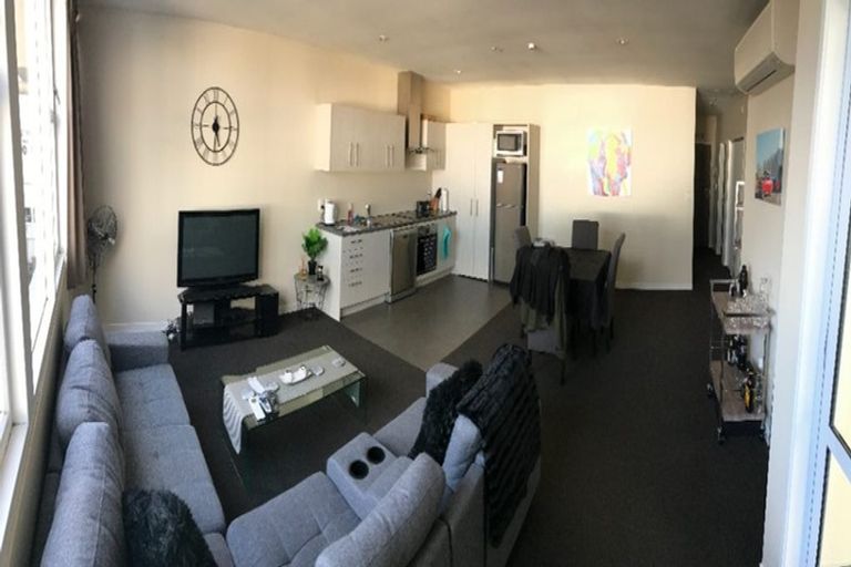 Photo of property in 5/107 Great South Road, Papakura, 2110