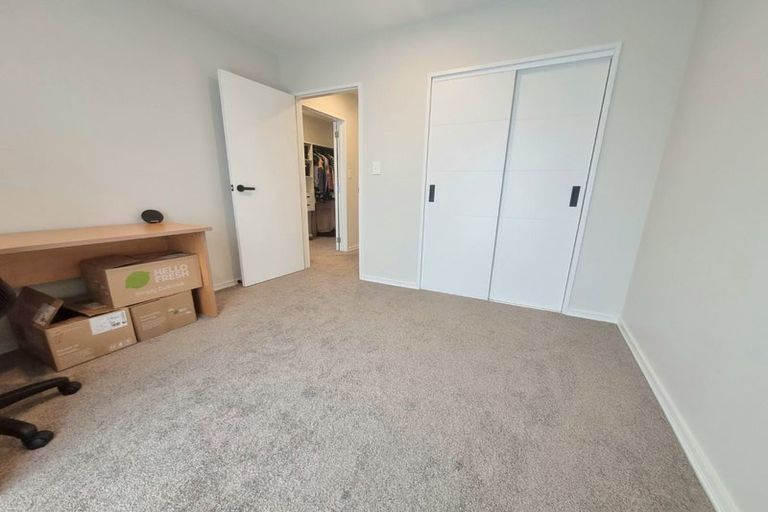 Photo of property in 72 Joshua Carder Drive, Hobsonville, Auckland, 0616