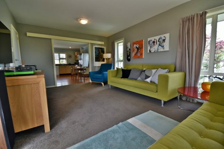 Photo of property in 384 Yaldhurst Road, Russley, Christchurch, 8042