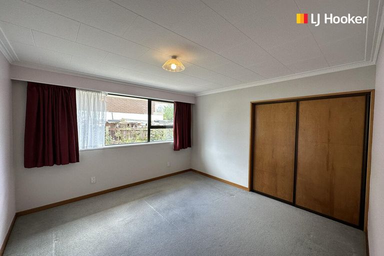 Photo of property in 30 Walton Park Avenue, Fairfield, Dunedin, 9018