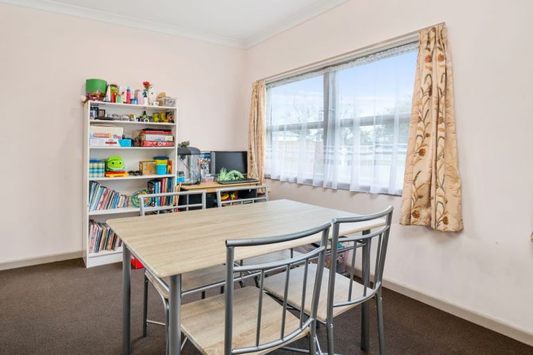 Photo of property in 16 Wingrove Road, Owhata, Rotorua, 3010