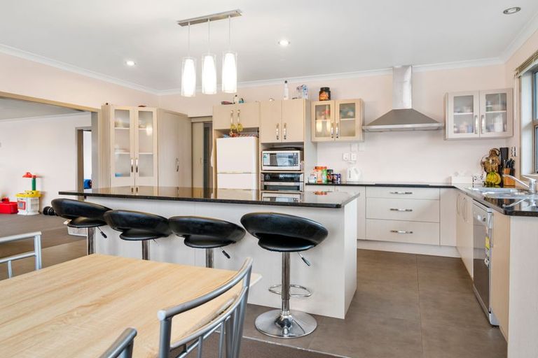 Photo of property in 16 Wingrove Road, Owhata, Rotorua, 3010