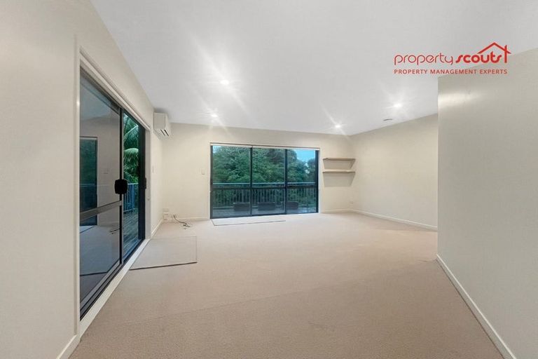 Photo of property in 9a Penzance Road, Mairangi Bay, Auckland, 0630