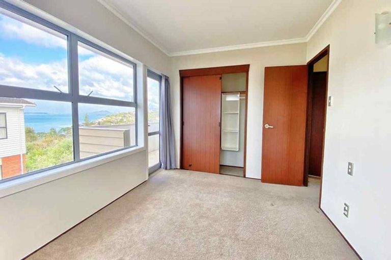 Photo of property in 1/17 Hyde Road, Rothesay Bay, Auckland, 0630