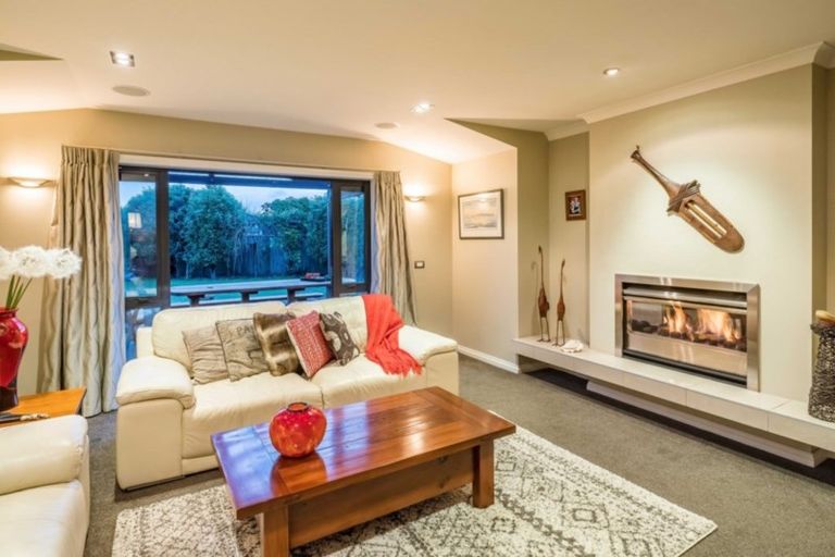 Photo of property in 3 Otupoa Way, Paraparaumu, 5032