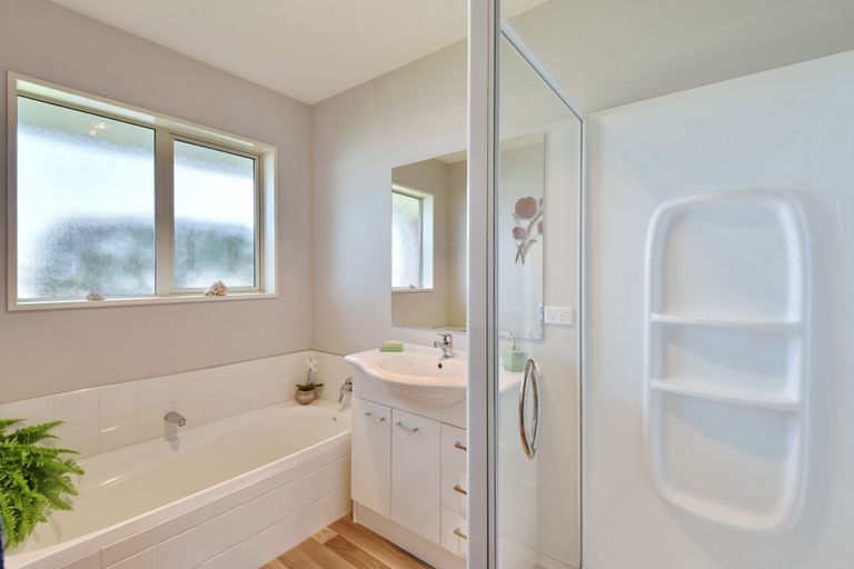 Photo of property in 234 Rolleston Drive, Rolleston, 7614