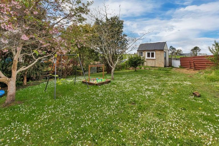 Photo of property in 1 Buchanan Street, Hikurangi, 0114