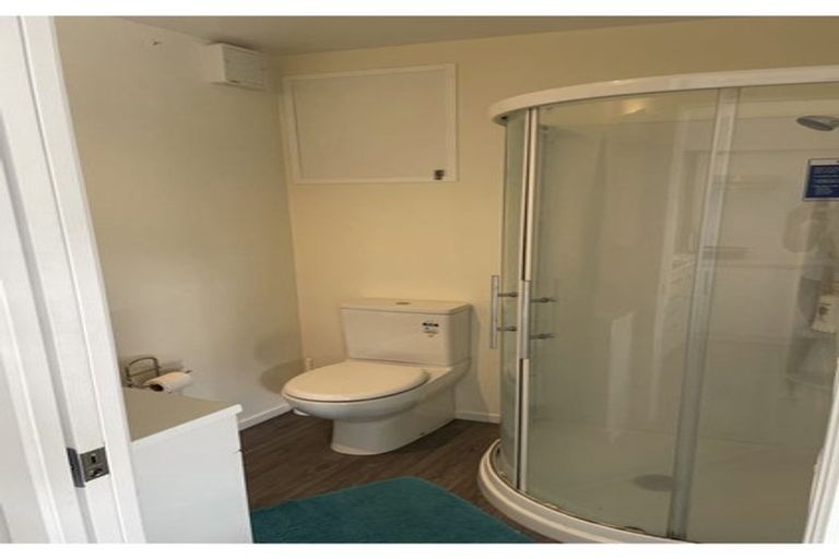 Photo of property in 9 Houston Grove, Miramar, Wellington, 6022