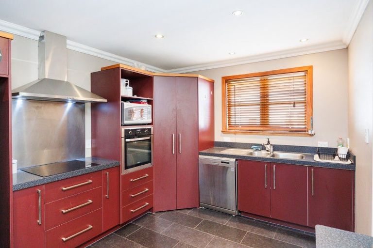 Photo of property in 62 Lyndhurst Street, Takaro, Palmerston North, 4412
