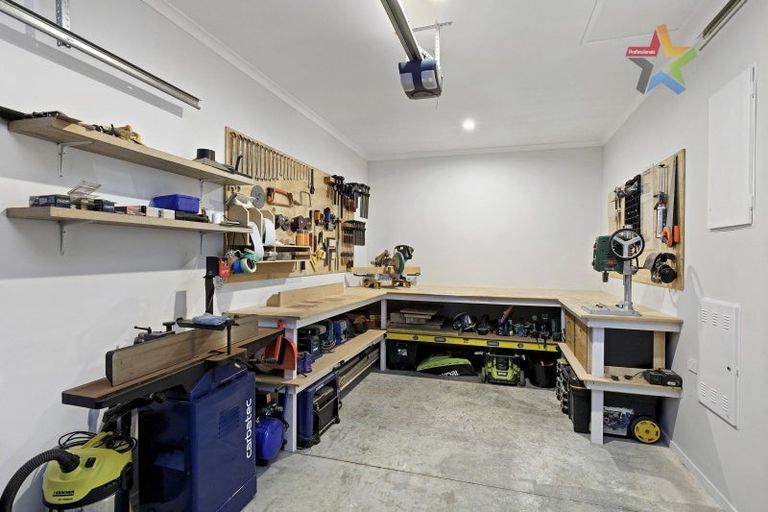 Photo of property in 428a Stokes Valley Road, Stokes Valley, Lower Hutt, 5019