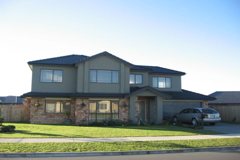 Photo of property in 9 Belfry Place, Wattle Downs, Auckland, 2103