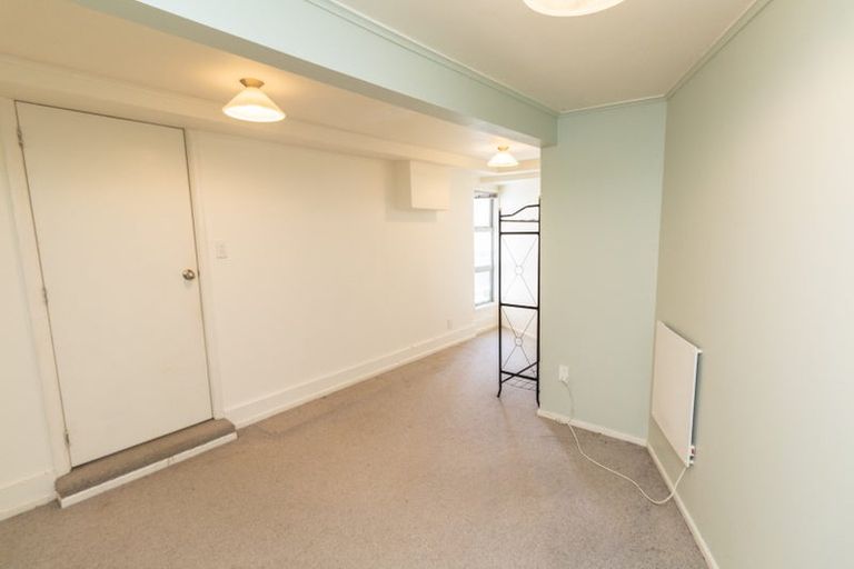 Photo of property in 1 Zohrab Street, Hataitai, Wellington, 6021