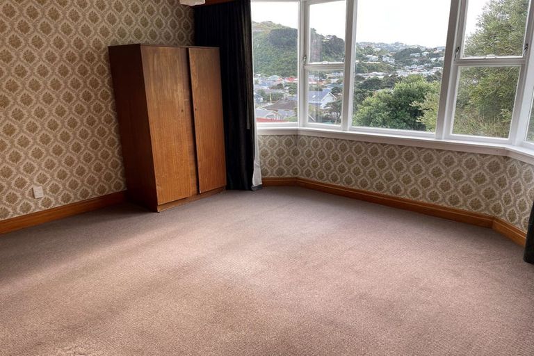 Photo of property in 3 Humber Street, Island Bay, Wellington, 6023